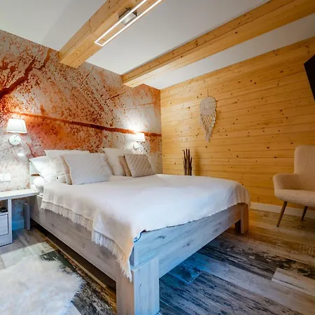 Rychwaldowka Blisko Jeziora Zywieckiego Rychwald