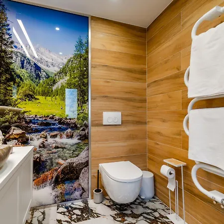 Rychwaldowka Blisko Jeziora Zywieckiego Rychwald