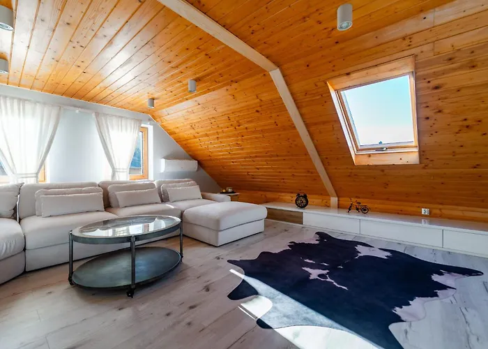 Rychwaldowka Blisko Jeziora Zywieckiego Rychwald