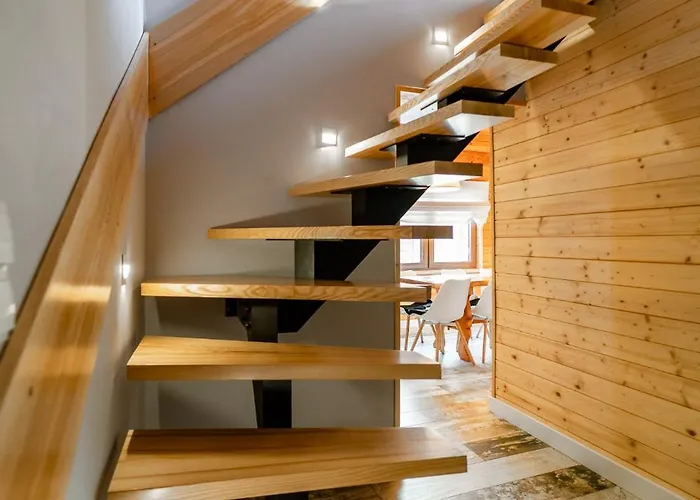 Rychwaldowka Blisko Jeziora Zywieckiego * Rychwald