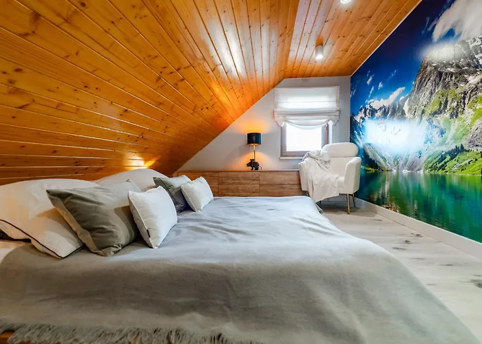 Rychwaldowka Blisko Jeziora Zywieckiego *